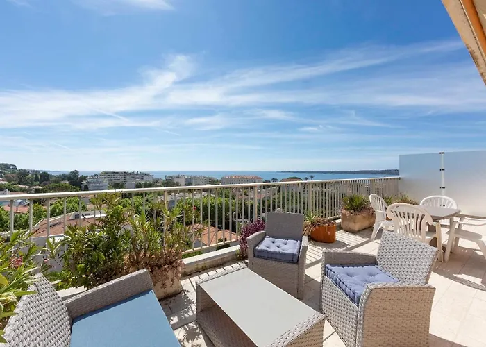 Crossing Penthouse Last Floor With Splendid Sea View