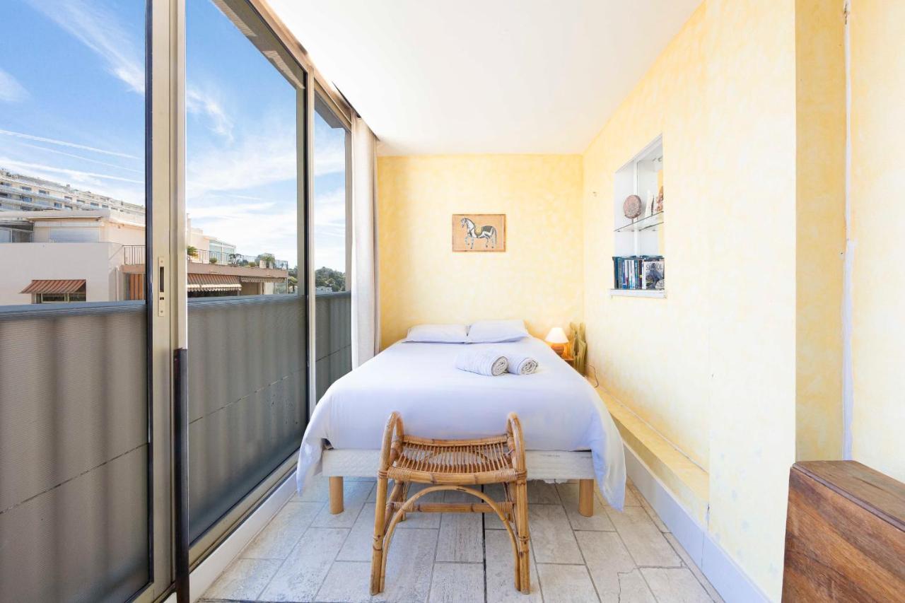 Crossing Penthouse Last Floor With Splendid Sea View Appartement
